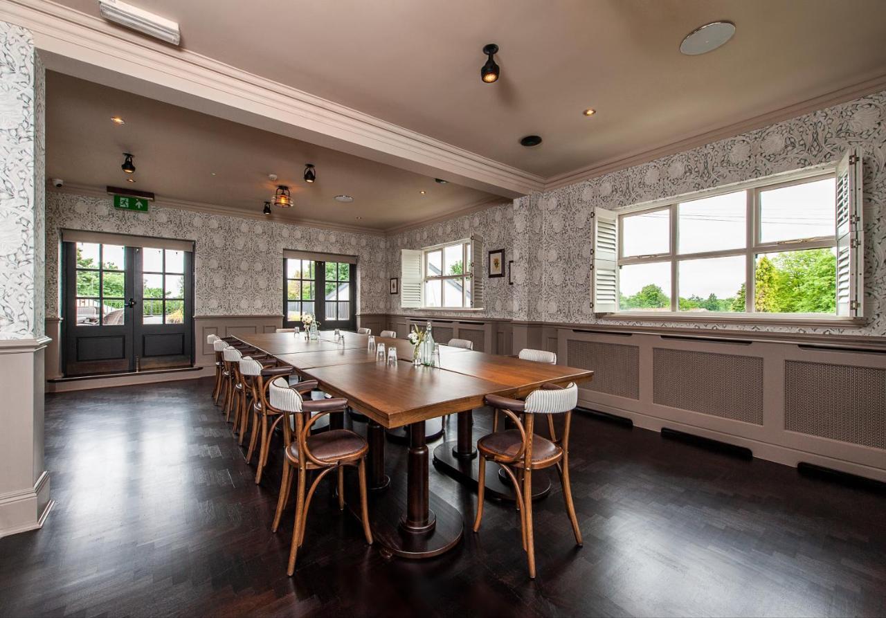 The Bulls Head Hotel Hale  Luaran gambar