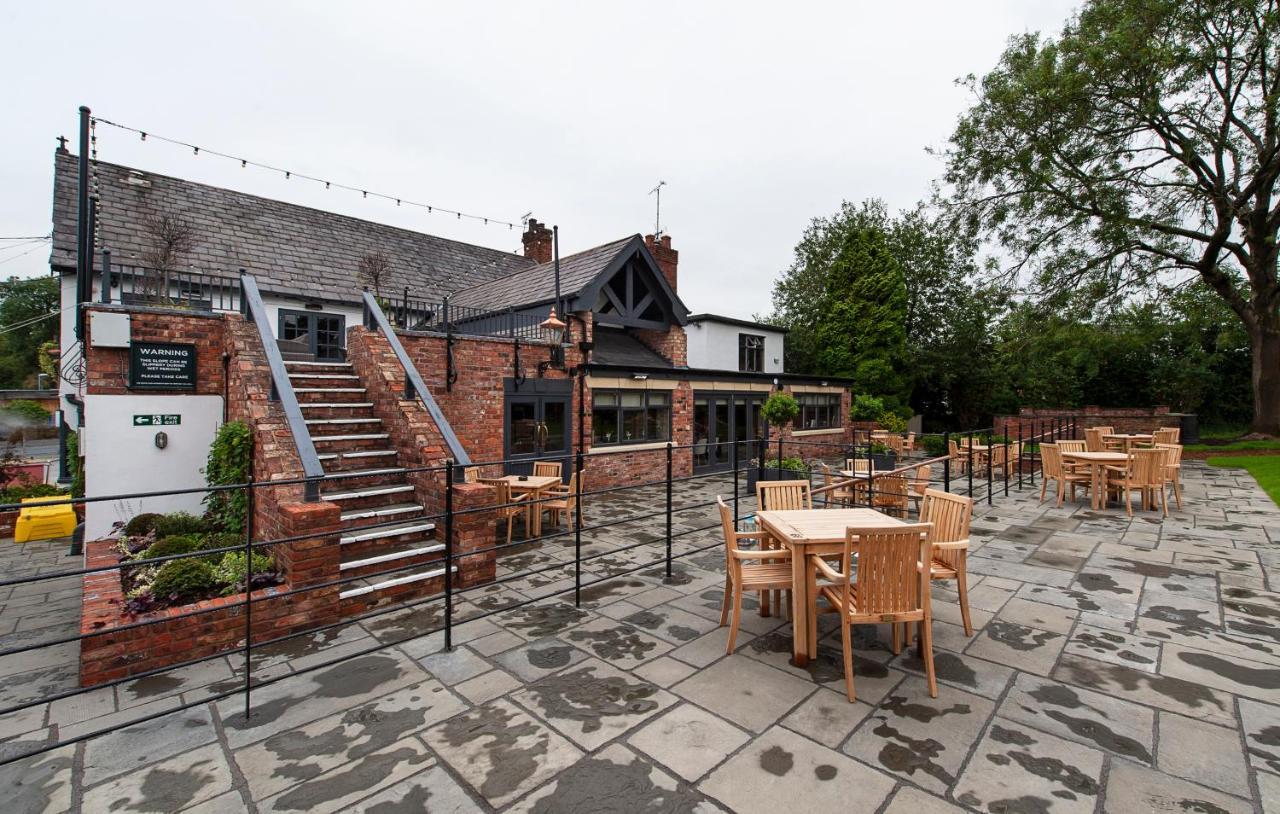 The Bulls Head Hotel Hale  Luaran gambar