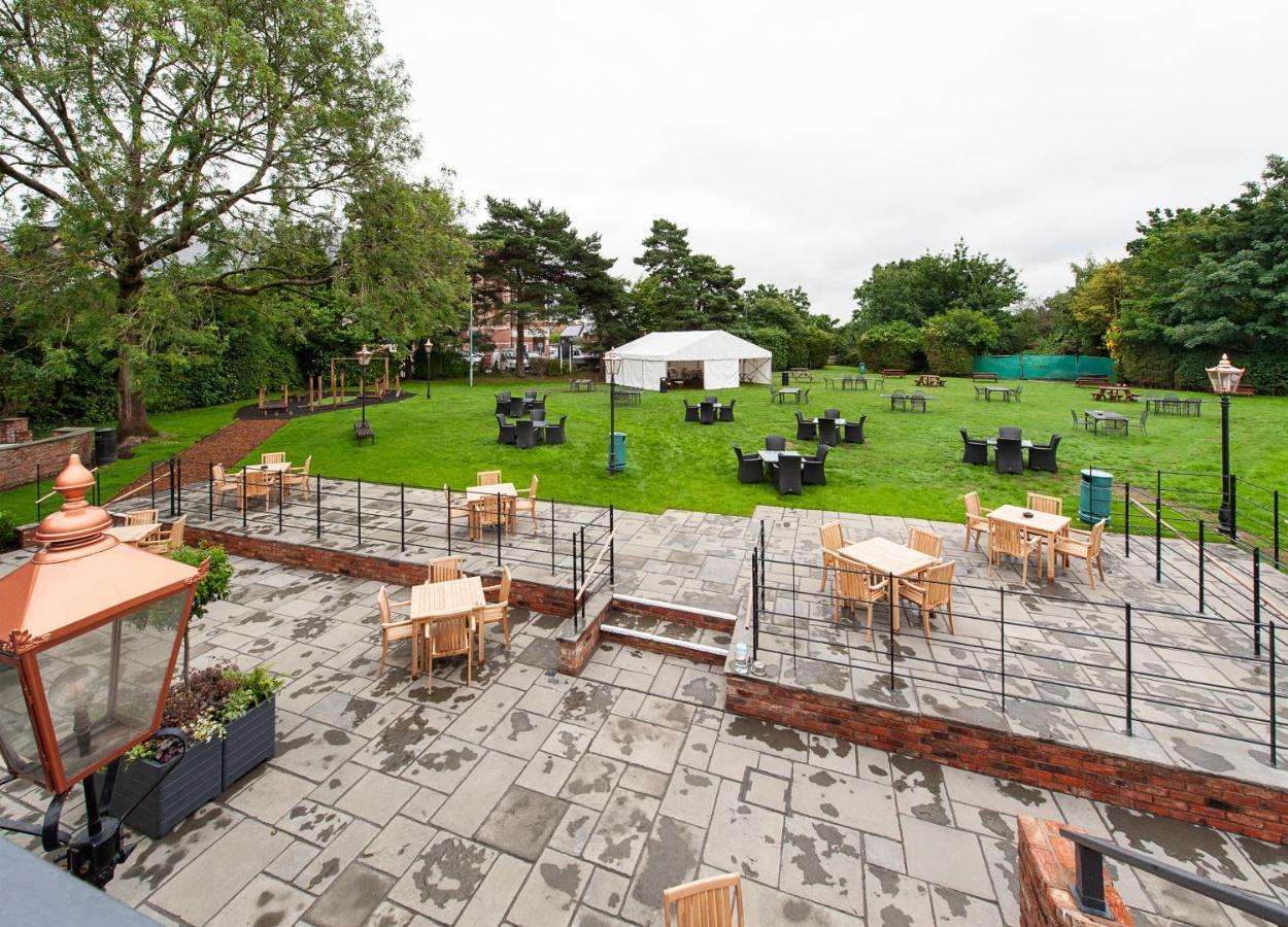 The Bulls Head Hotel Hale  Luaran gambar