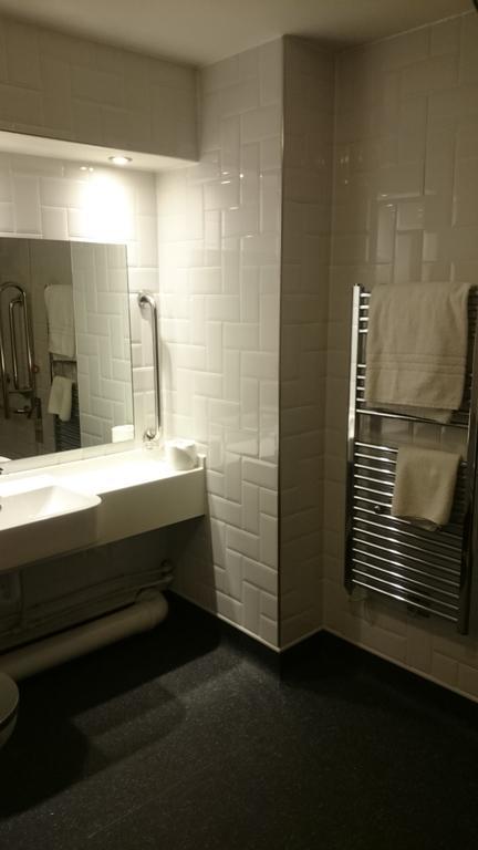The Bulls Head Hotel Hale  Bilik gambar